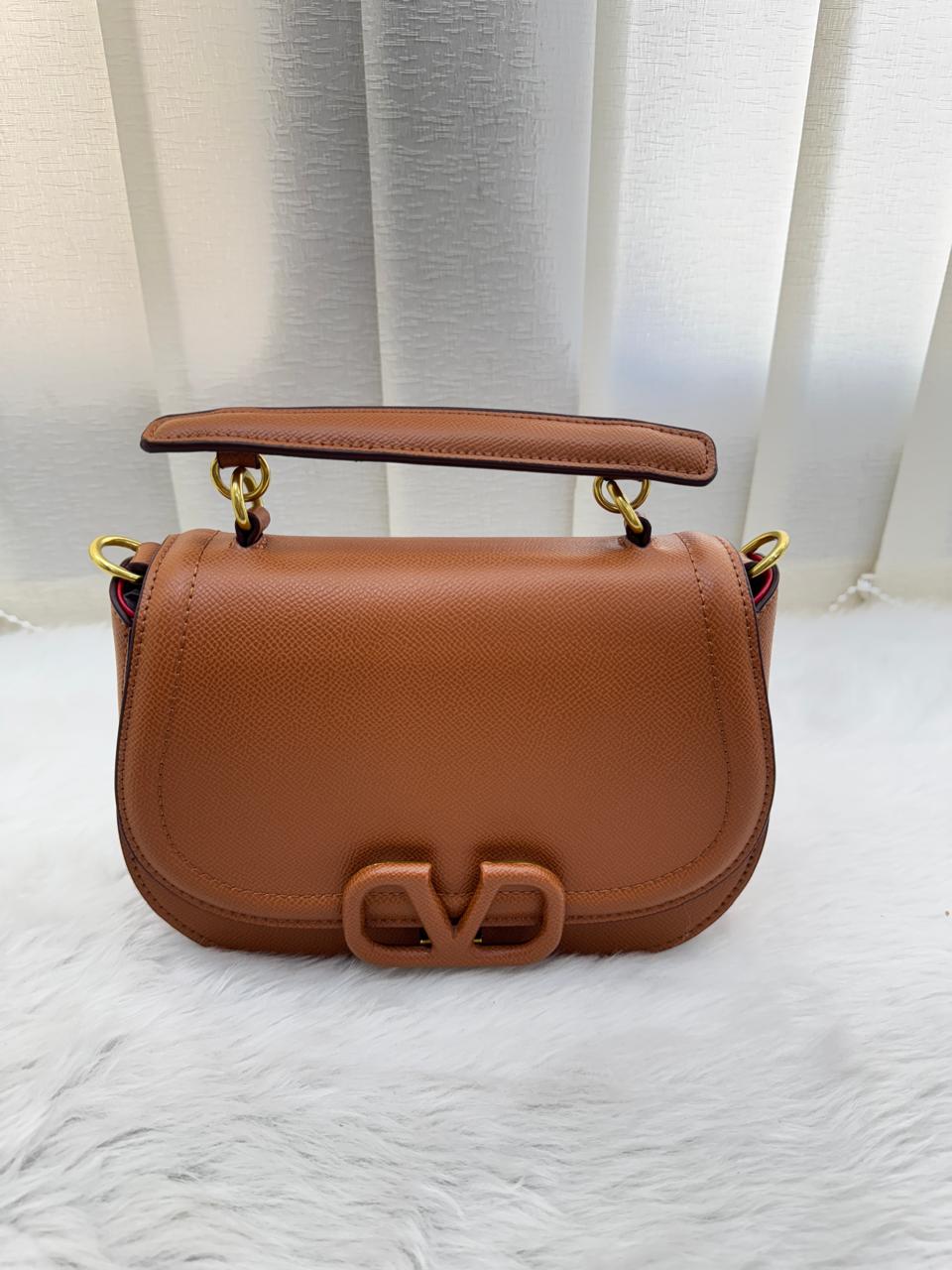 شنط فالنتينو درجة أولى | Valentino Bags