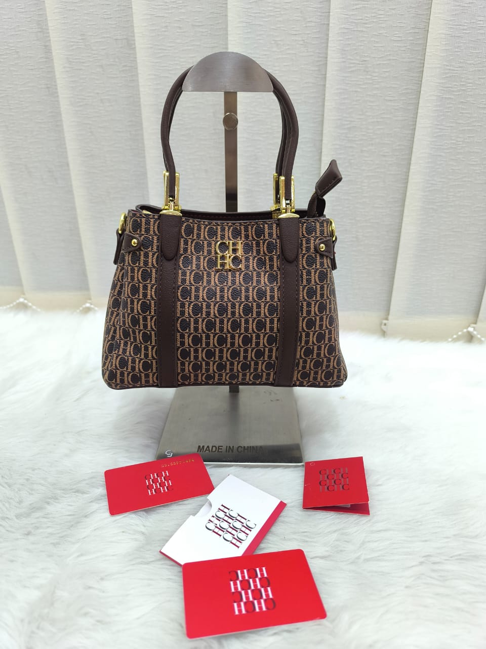 شنط سي أتش درجة أولى | CH Bags