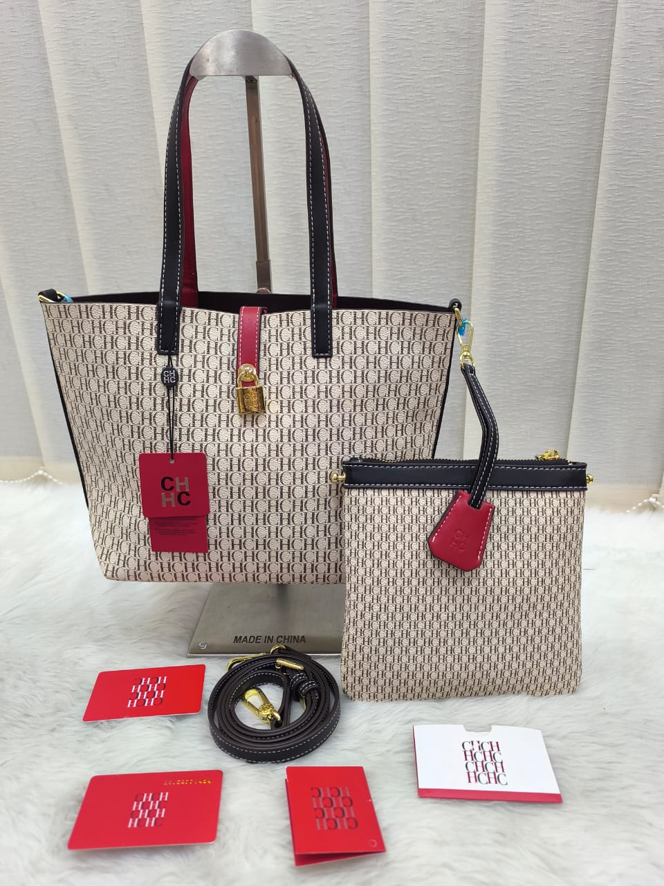 شنط سي أتش كبير درجة أولى | CH Bags